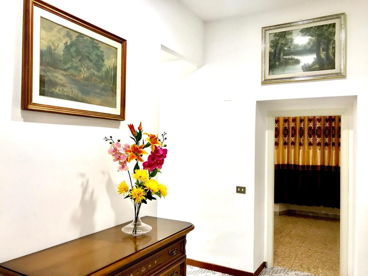 Colosseum Luxury Room Rome Exterior photo