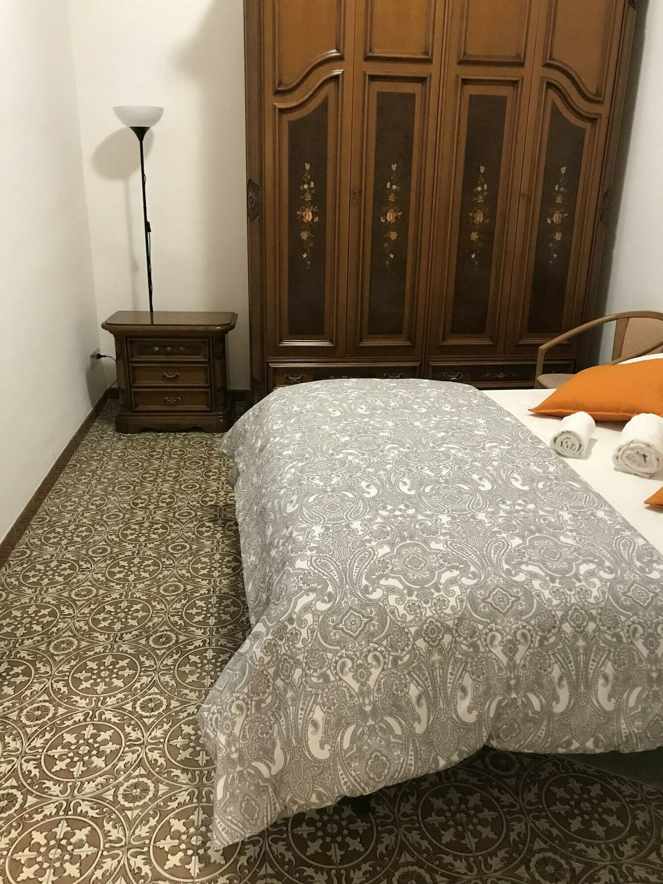 Colosseum Luxury Room Rome Exterior photo